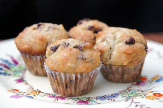 Eggless banana chocolate chip muffins 