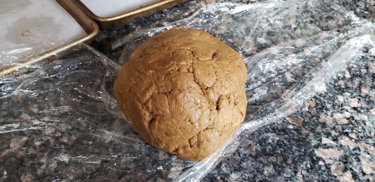 Pfeffernüsse Cookie Dough